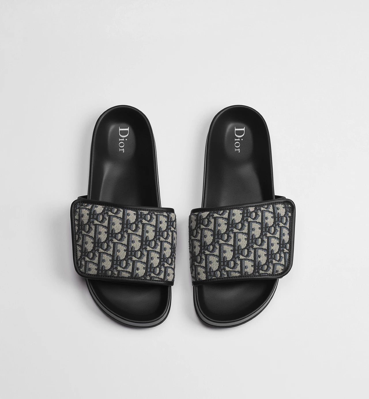 CD SLIPPERS